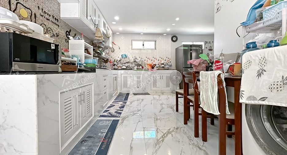 For sale 3 bed house in Pak Kret, Nonthaburi