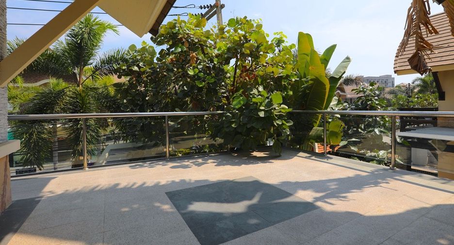 Haus zum Kauf mit 6 Zimmer in Central Pattaya, Pattaya