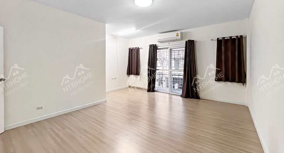 For sale 3 Beds townhouse in Bang Yai, Nonthaburi