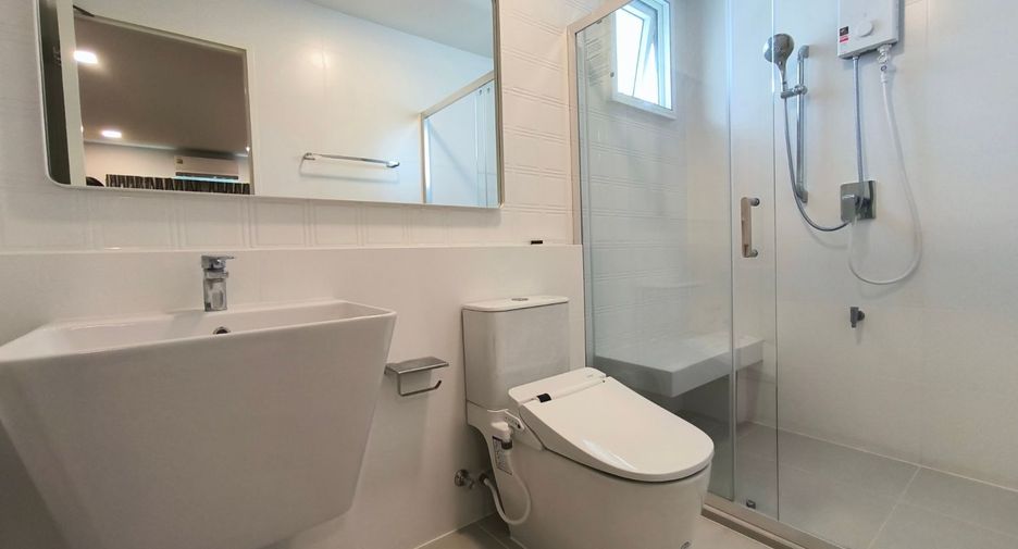 Haus zur Miete mit 3 Zimmer in Bang Phli, Samut Prakan