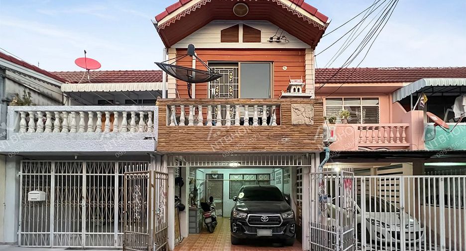 For sale 2 Beds townhouse in Bang Kruai, Nonthaburi