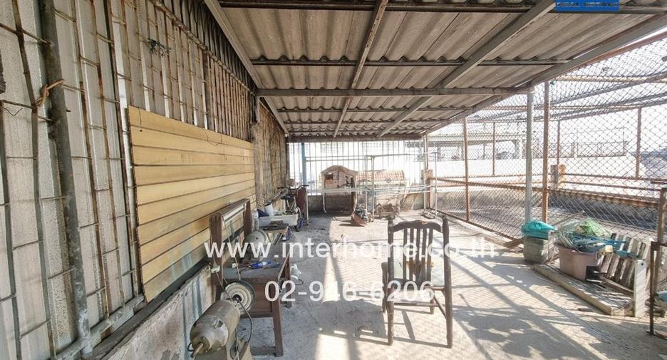 For sale 9 bed retail Space in Bang Phlat, Bangkok