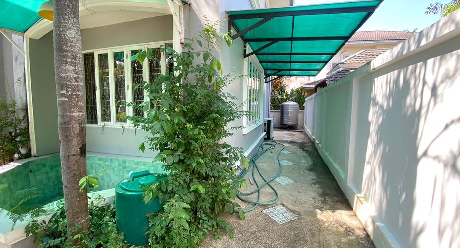 For rent 3 ベッドルーム house in San Sai, Chiang Mai
