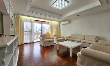 For rent 3 bedrooms apartment in Khlong Toei, Bangkok