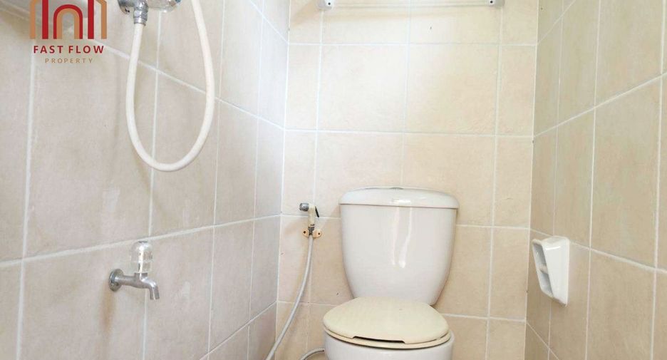 For sale 3 bedrooms house in Taling Chan, Bangkok