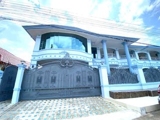 For sale 11 bedrooms house in Bang Lamung, Chonburi