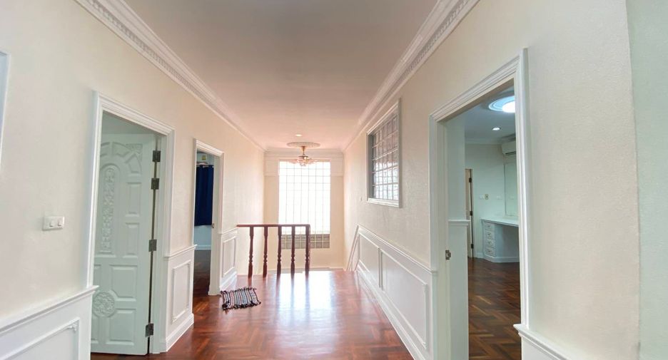 For sale 11 bedrooms house in Bang Lamung, Chonburi