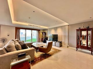 Wohnung zur Miete mit 3 Zimmer in Watthana, Bangkok