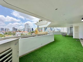 Wohnung zur Miete mit 3 Zimmer in Watthana, Bangkok