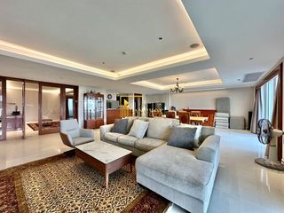 Wohnung zur Miete mit 3 Zimmer in Watthana, Bangkok