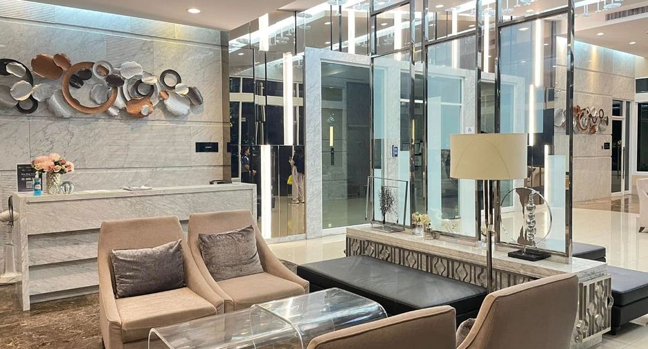 For sale 1 bed condo in Ratchathewi, Bangkok