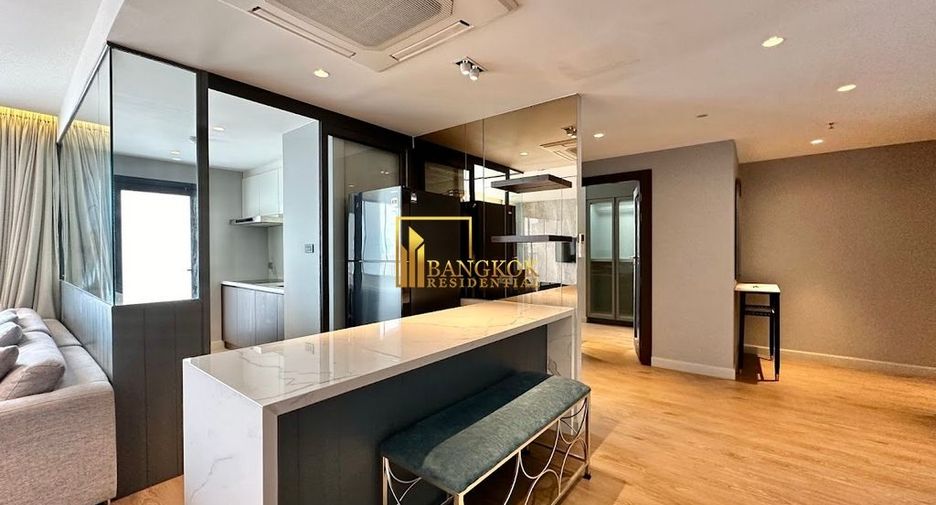 À louer 2 chambres condo à Watthana, Bangkok