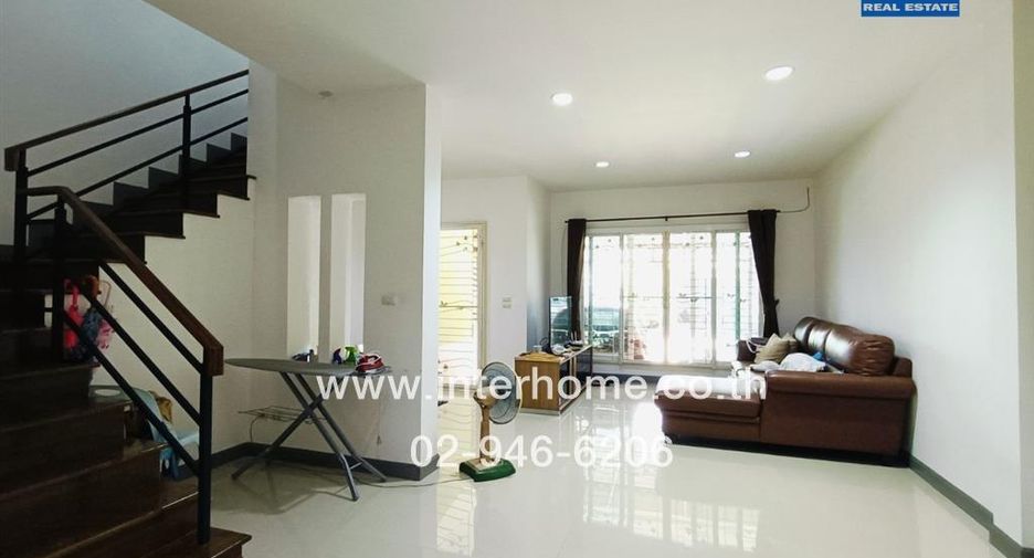 For sale 3 bed townhouse in Min Buri, Bangkok