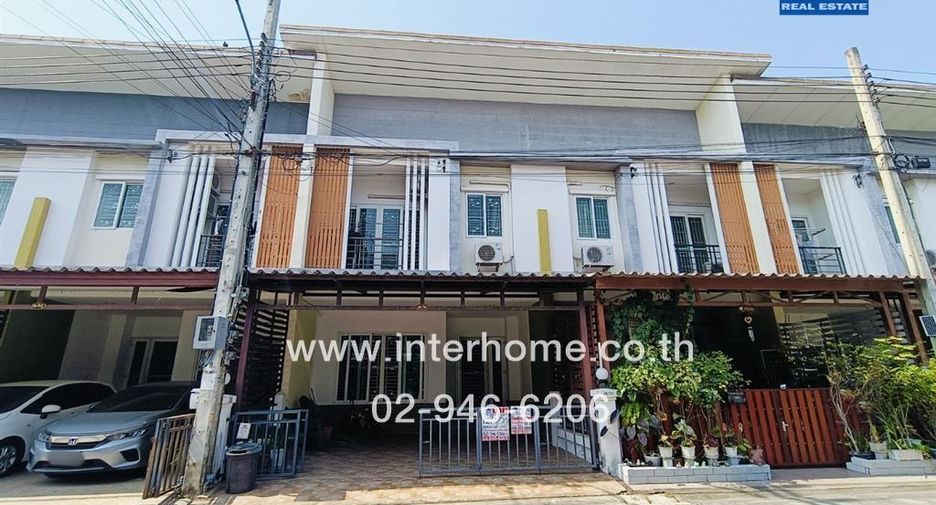 For sale 3 bed townhouse in Min Buri, Bangkok