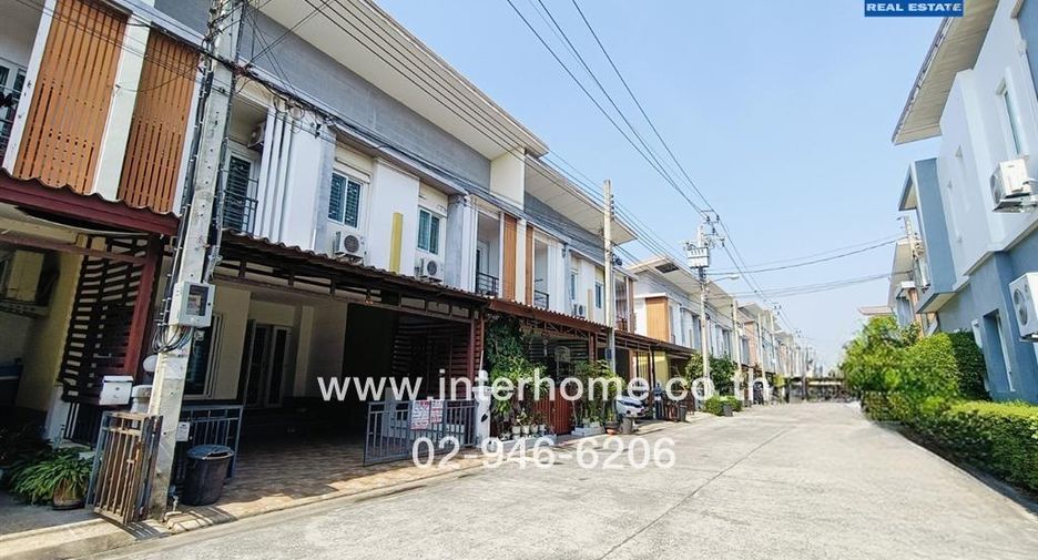 For sale 3 bed townhouse in Min Buri, Bangkok