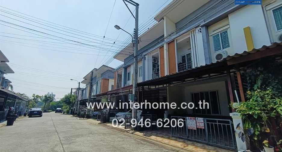 For sale 3 bed townhouse in Min Buri, Bangkok