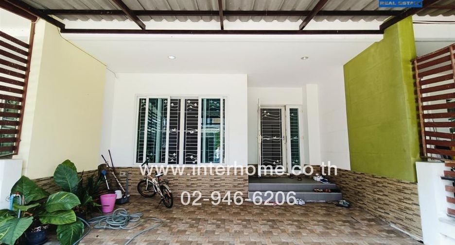 For sale 3 bed townhouse in Min Buri, Bangkok