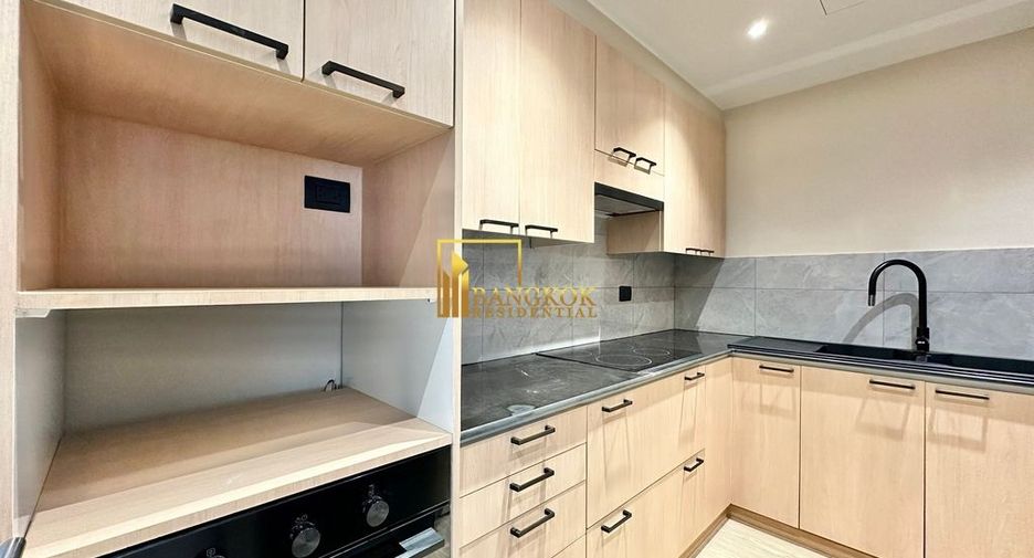 For rent 4 ベッドルーム apartment in Sathon, Bangkok