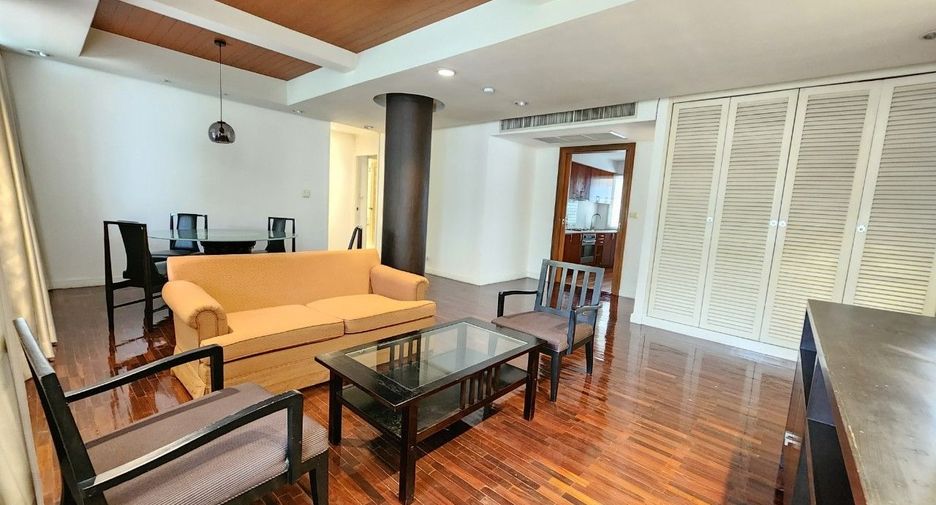 For rent 2 bedrooms apartment in Pathum Wan, Bangkok