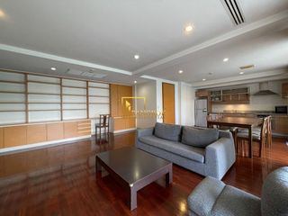 For rent 2 bedrooms apartment in Watthana, Bangkok