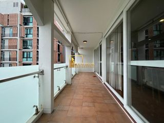 For rent 2 bedrooms apartment in Watthana, Bangkok