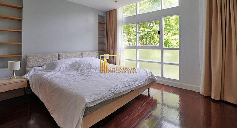 For rent 2 bedrooms apartment in Watthana, Bangkok