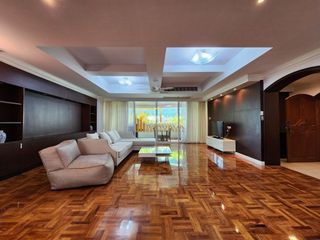 À louer 4 chambres appartement à Khlong Toei, Bangkok