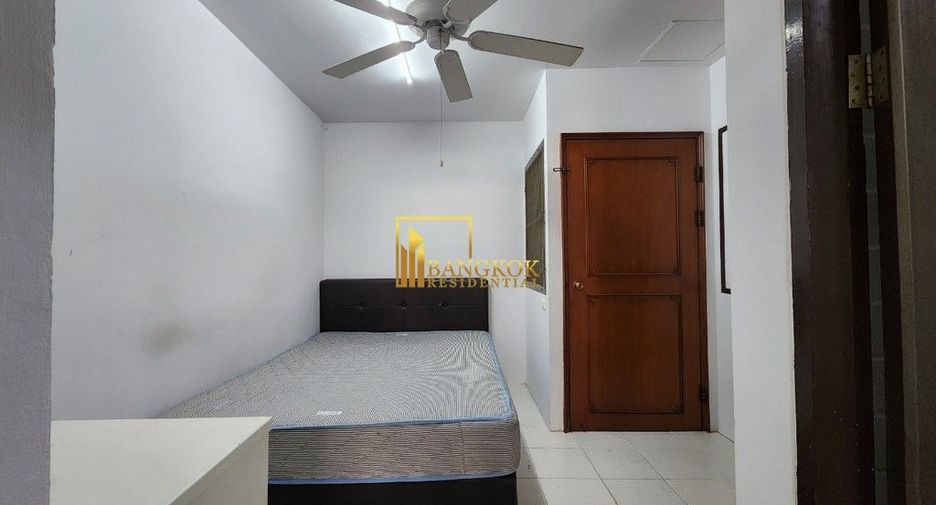 À louer 4 chambres appartement à Khlong Toei, Bangkok