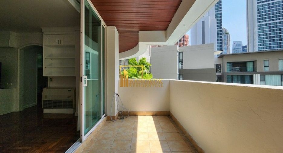 À louer 4 chambres appartement à Khlong Toei, Bangkok