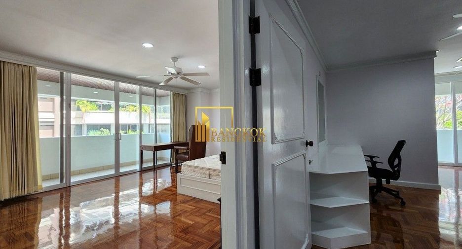 À louer 4 chambres appartement à Khlong Toei, Bangkok