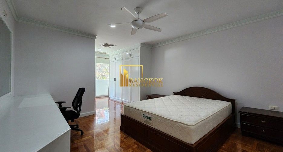 À louer 4 chambres appartement à Khlong Toei, Bangkok