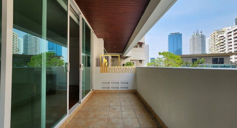 À louer 4 chambres appartement à Khlong Toei, Bangkok