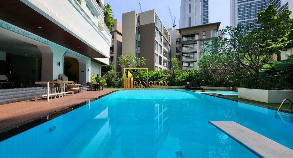 À louer 4 chambres appartement à Khlong Toei, Bangkok