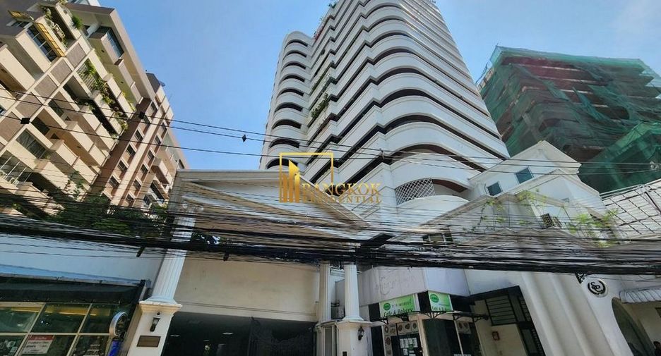 À louer 4 chambres appartement à Khlong Toei, Bangkok