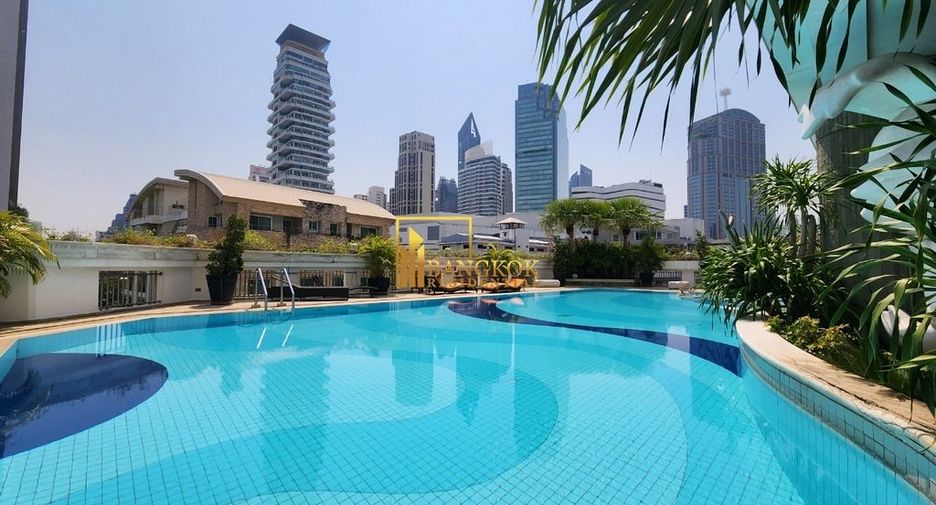 Apartment zur Miete mit 3 Zimmer in Khlong Toei, Bangkok