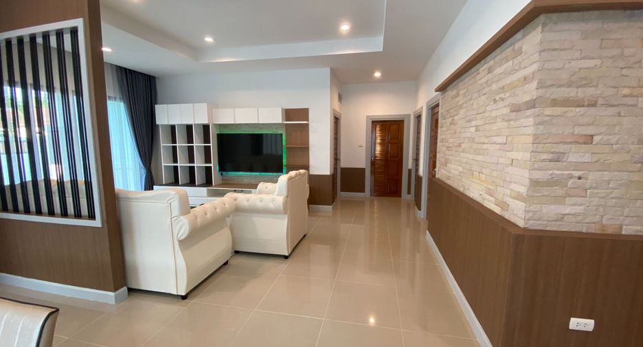 For rent and for sale 3 bedrooms house in Bang Lamung, Chonburi