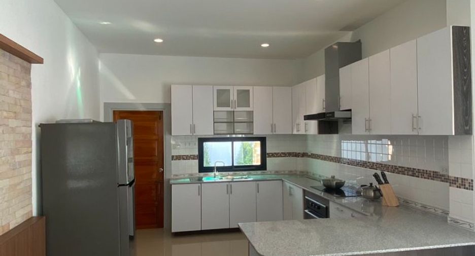 For rent and for sale 3 bedrooms house in Bang Lamung, Chonburi