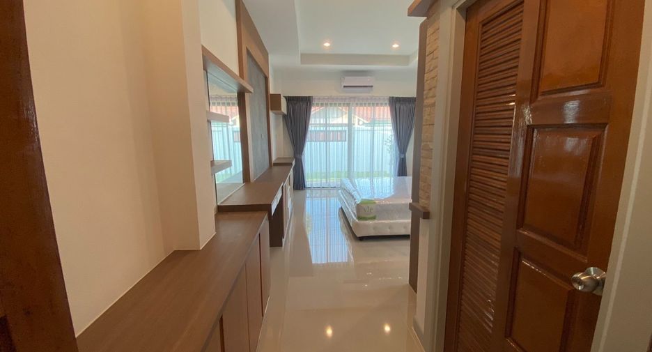 For rent and for sale 3 bedrooms house in Bang Lamung, Chonburi