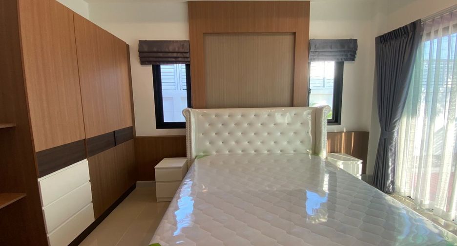 For rent and for sale 3 bedrooms house in Bang Lamung, Chonburi