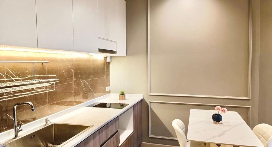 For sale 1 bed condo in Phaya Thai, Bangkok