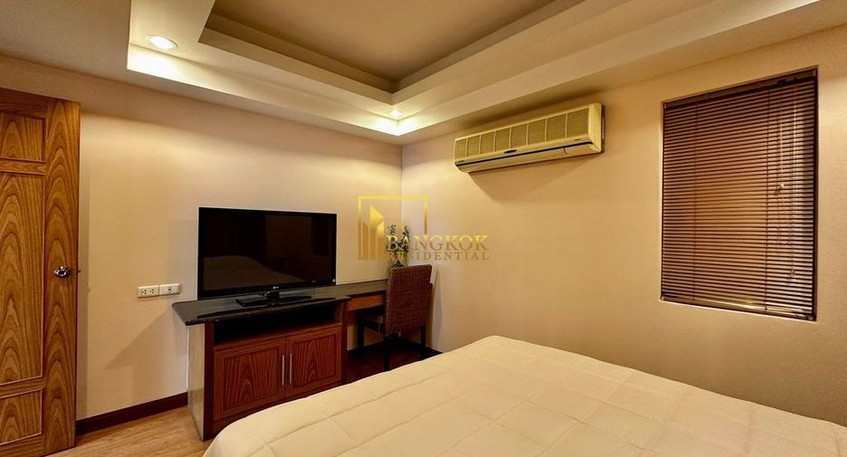 For rent 3 bedrooms apartment in Watthana, Bangkok