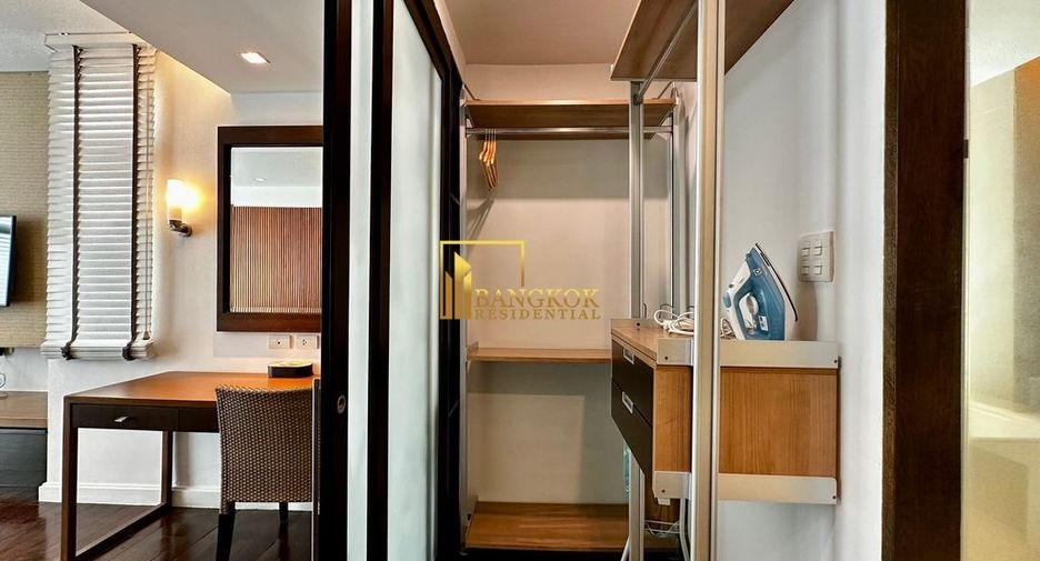 Condo en alquiler de 3 habitaciones en Watthana, Bangkok