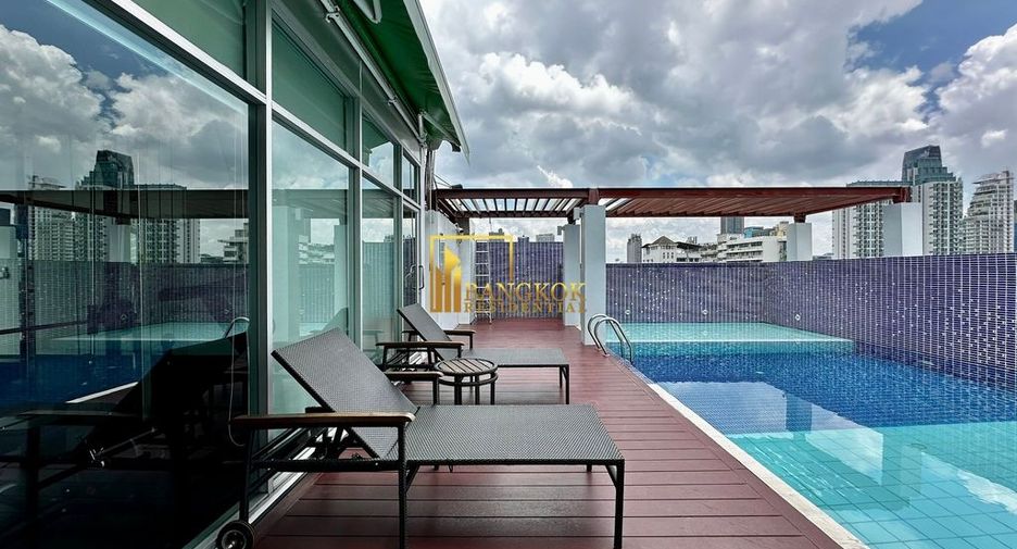 Condo en alquiler de 3 habitaciones en Watthana, Bangkok