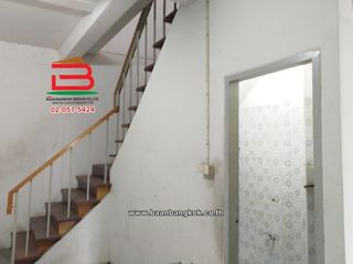 For sale 4 bedrooms retail Space in Ratchathewi, Bangkok