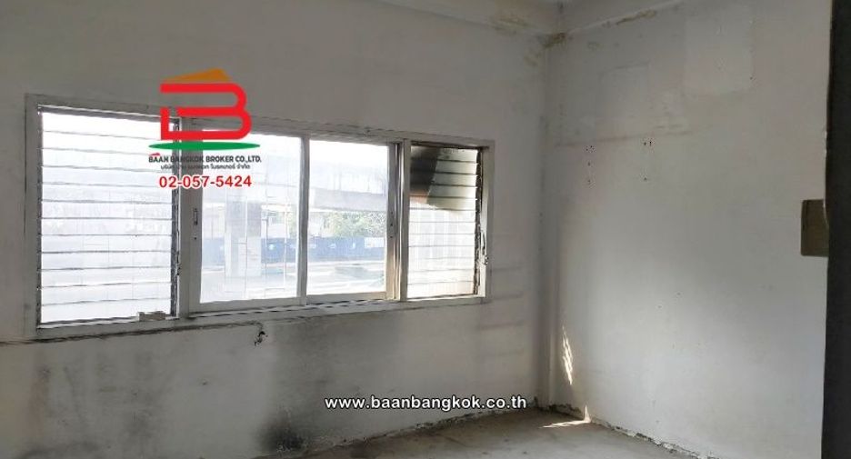 Local comercial en venta de 4 habitaciones en Ratchathewi, Bangkok