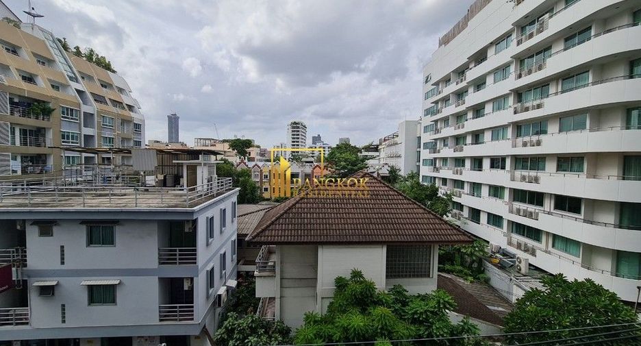 À louer 2 chambres appartement à Watthana, Bangkok