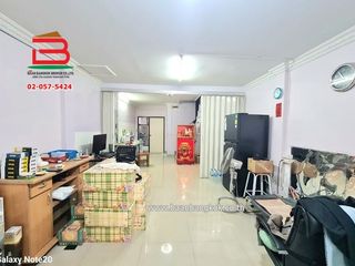 出售 2 卧室 联排别墅 在 Bang Kruai, Nonthaburi
