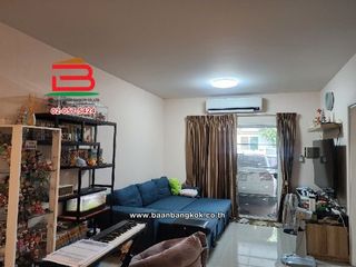 For sale 4 bedrooms townhouse in Sai Mai, Bangkok