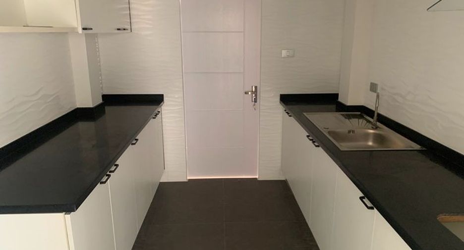 For sale 3 bedrooms house in Khlong Sam Wa, Bangkok
