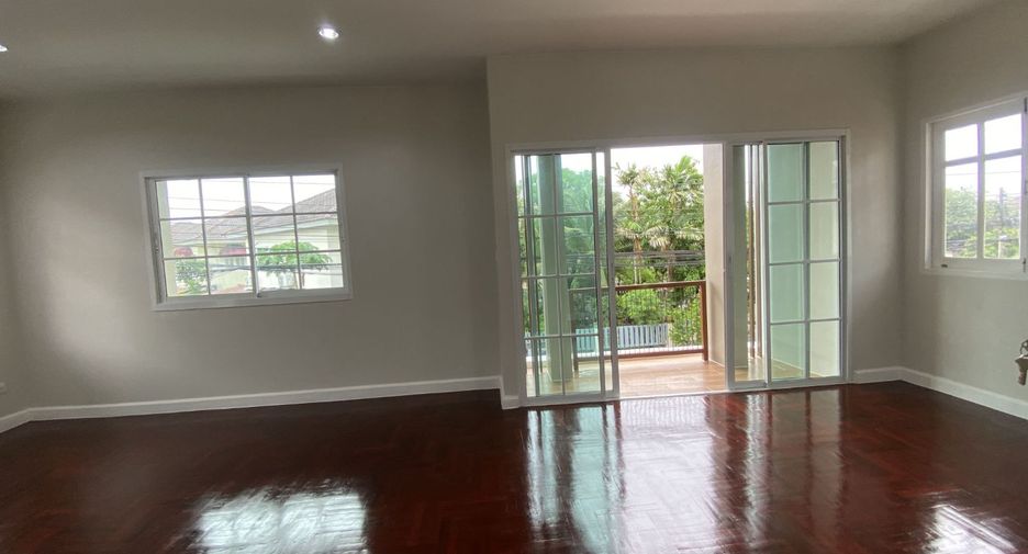 Haus zum Kauf mit 3 Zimmer in Bang Khen, Bangkok